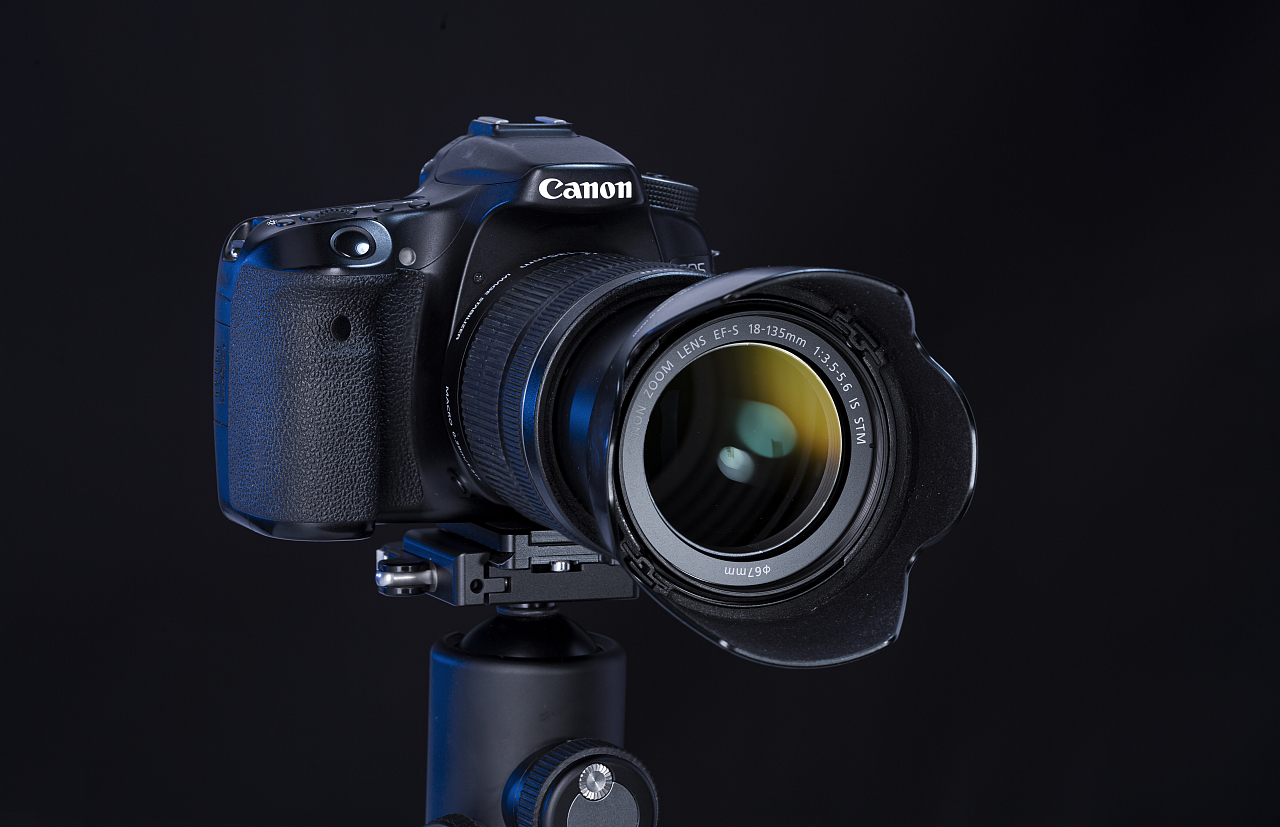 佳能70D相機在通訊設備產品拍攝中的應用與技巧